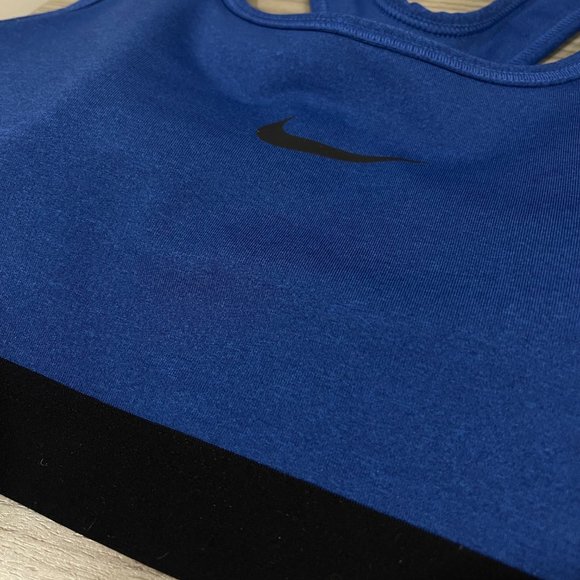 Nike Blue Sports Bra - Picture 4 of 7